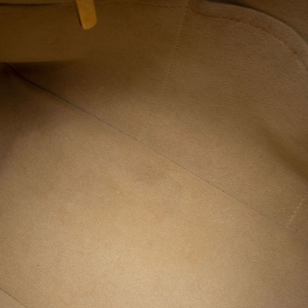 Louis Vuitton Monogram Canvas Artsy MM Shoulder Bag - Picture 14 of 15